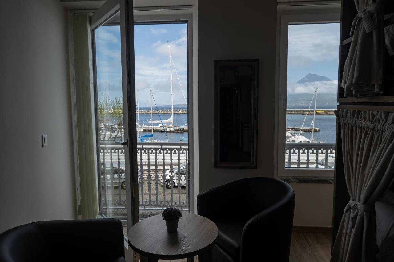 Nereida Vandrarhem Horta  Exteriör bild